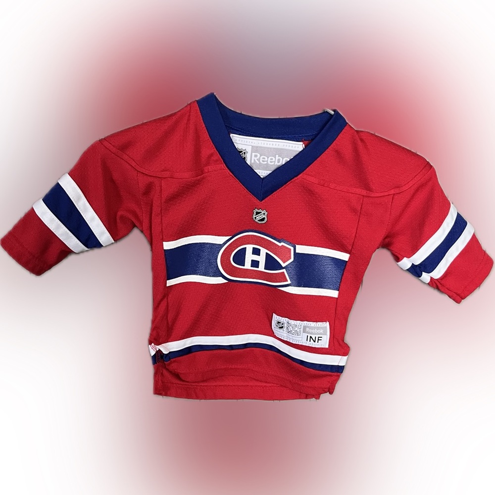 Infant size Official Reebok Jeresy excellent used condition